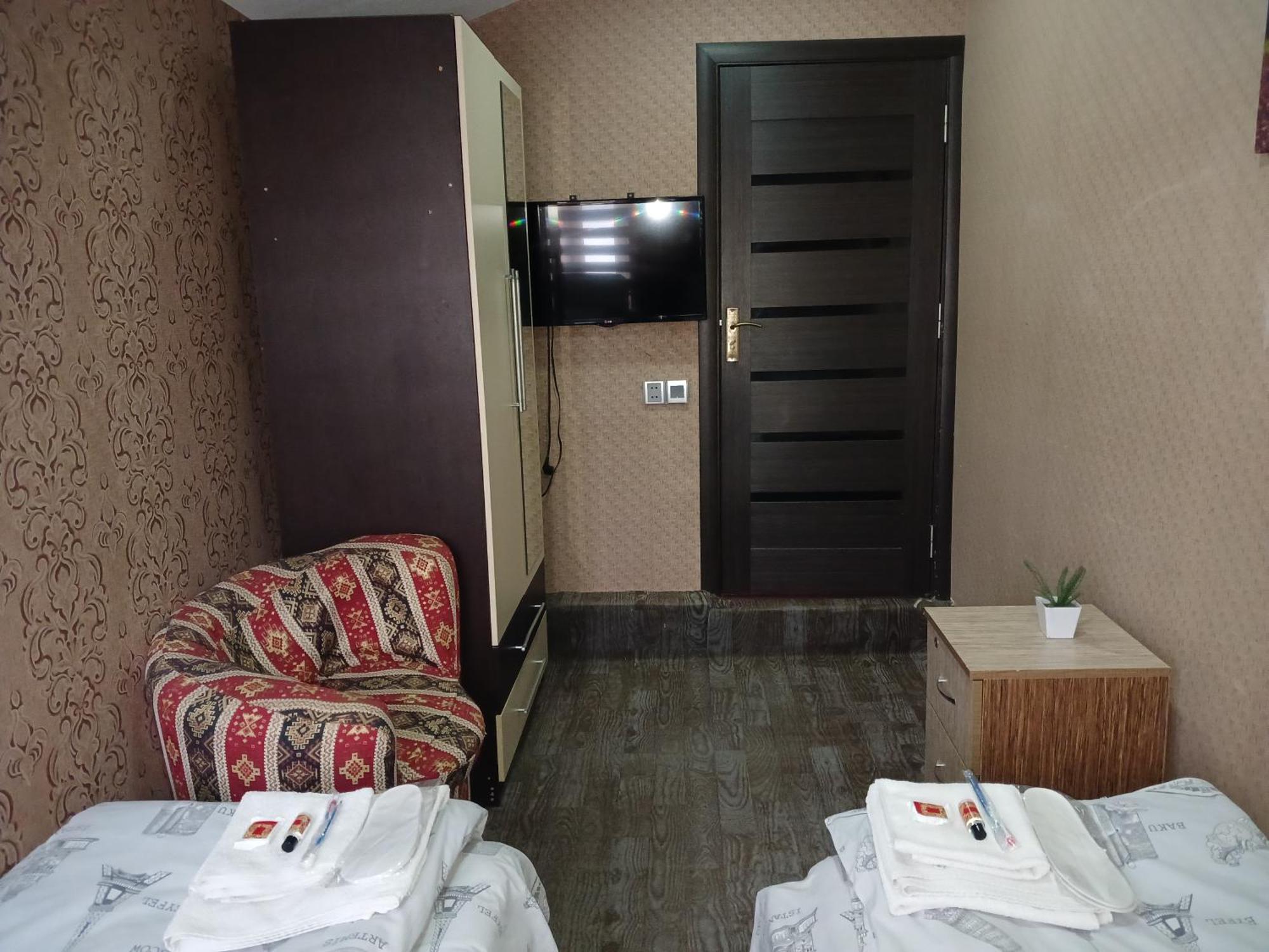 Cth-Baku-Hostel ภายนอก รูปภาพ